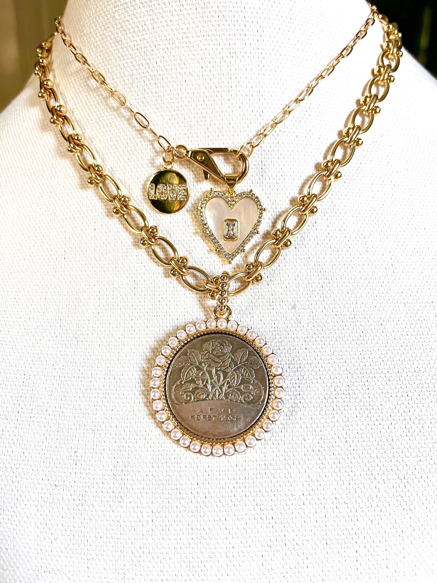 Chunky Chain with a Pearl Coin Pendant